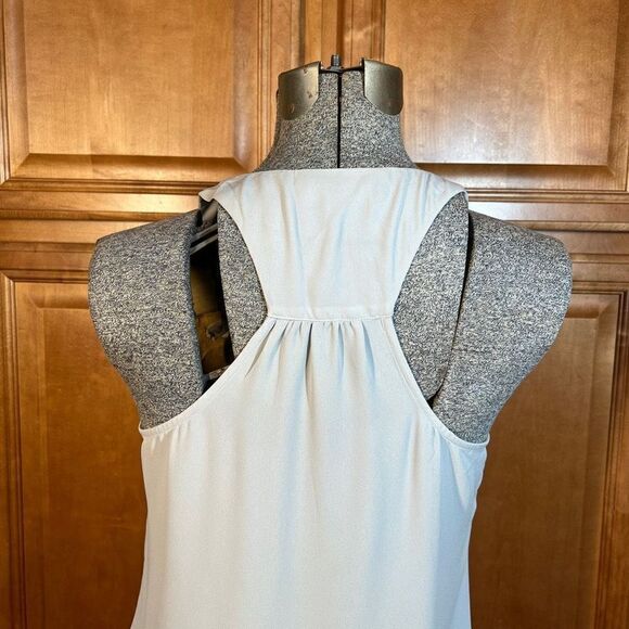 💜 3/30 6/50 Banana Republic Racerback Lightweight Tank  in Sidewalk Gray Size S - Picture 6 of 13